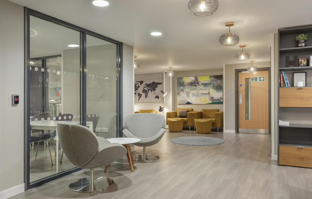 Joivy Affordable Edinburgh - Adults Only Hotel Kültér fotó
