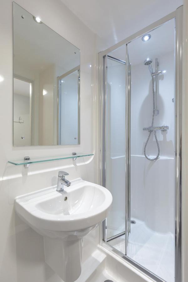Joivy Affordable Edinburgh - Adults Only Hotel Kültér fotó