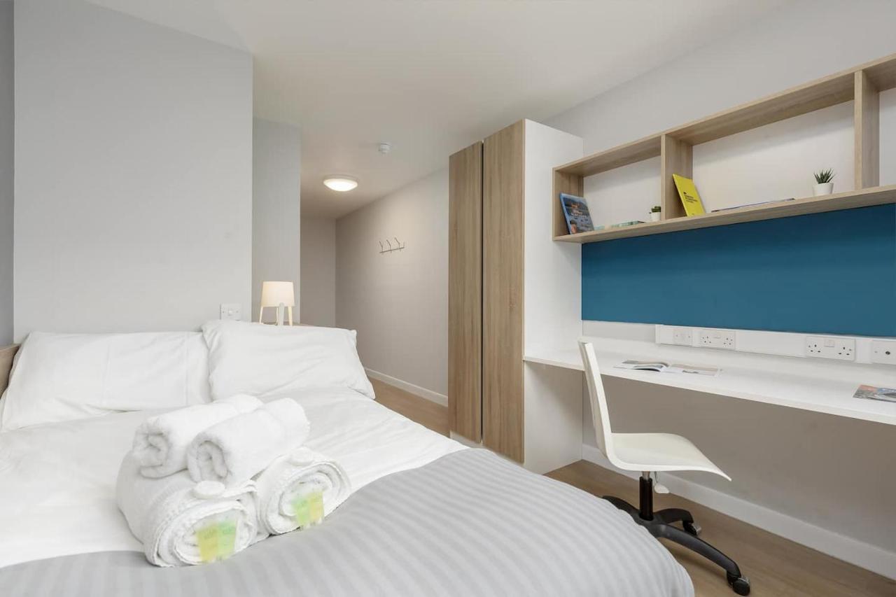 Joivy Affordable Edinburgh - Adults Only Hotel Kültér fotó